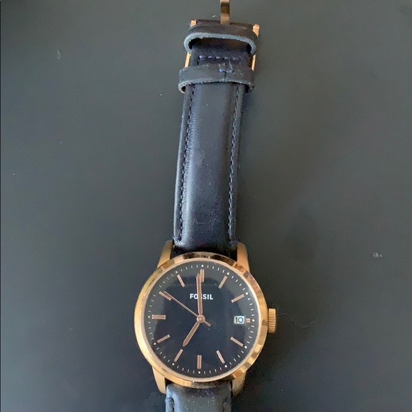 Women’s fossil watch - Picture 2 of 5